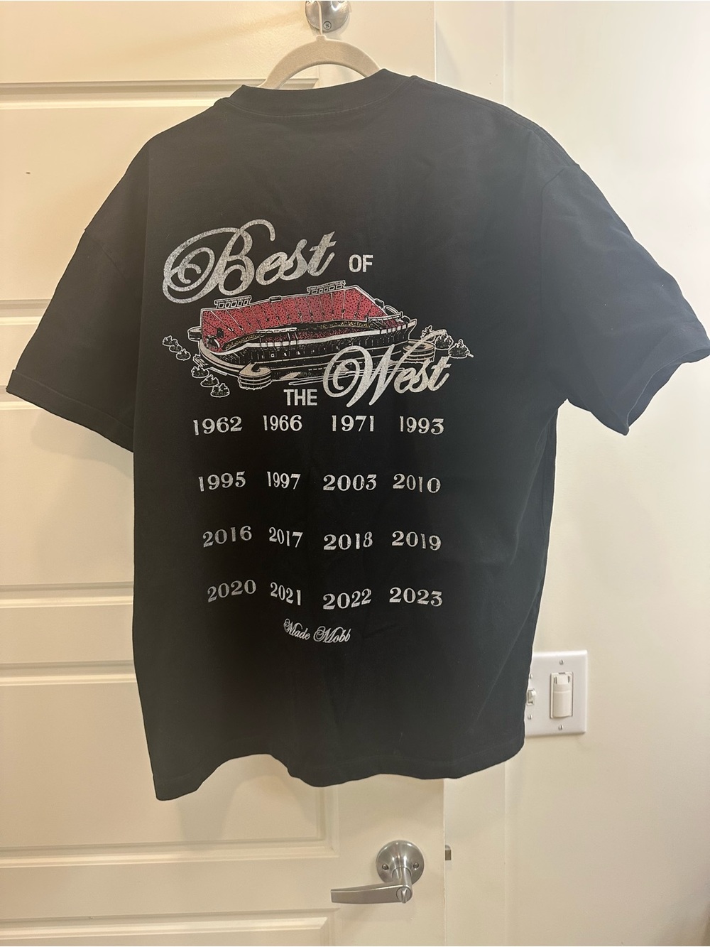 MADE MOBB Graphic Tee, Kansas City Chiefs large
